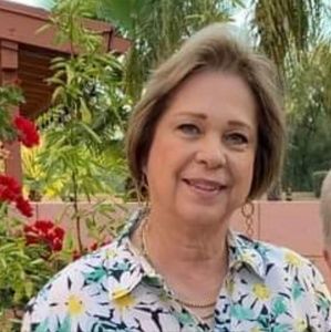 Meet your Posher, Sandra m